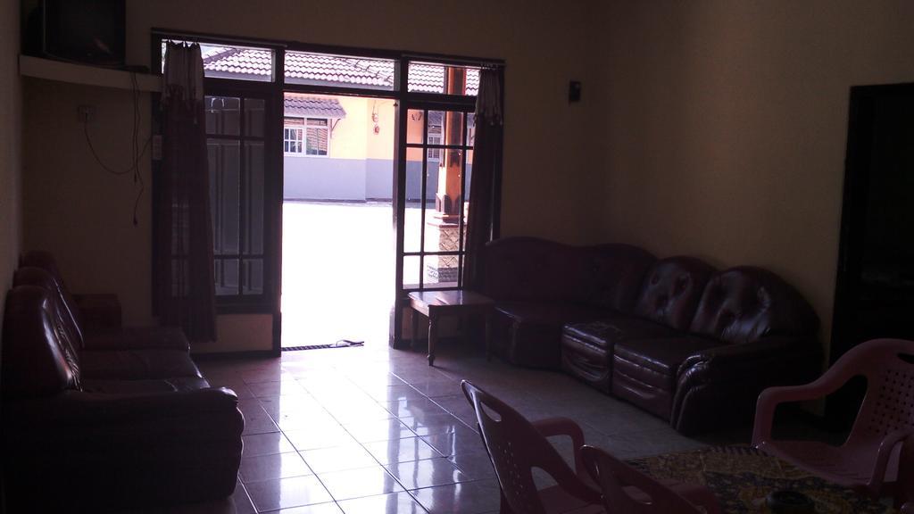 Sedulur Homestay Бромо Экстерьер фото